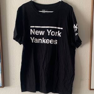 THIS ITEM HAS BEEN SOLD New Era Black New York Yankees Short Sleeve Tee